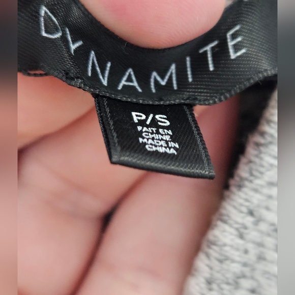 Dynamite Lightweight Mock Neck Sweater - Size US S - Picture 3 of 5